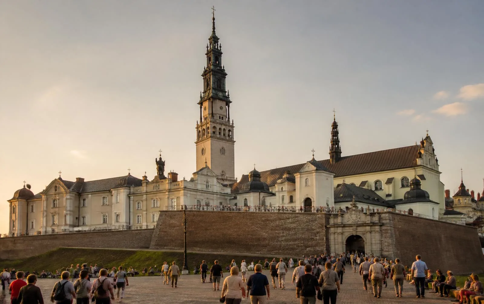 Polonia — Cracovia y Częstochowa · Misericordia y Jasna Góra